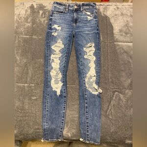 American eagle ripped mom jeans